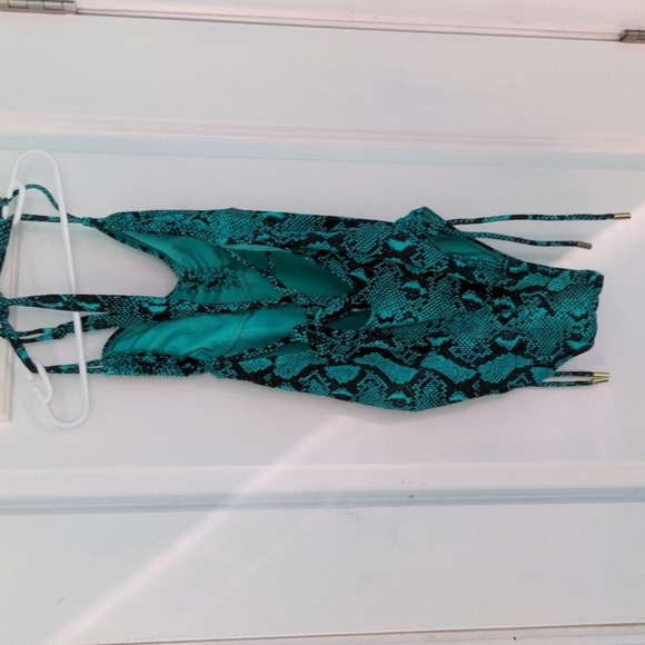 No Boundaries Teal Snakeskin Swimsuit - Picture 2 of 3